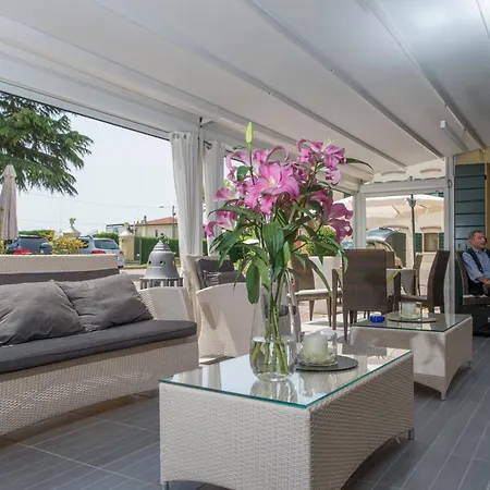 فندق Venice Airport 4*