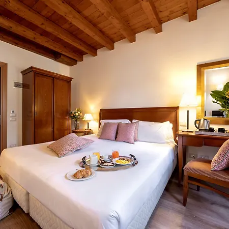 Venice Airport Hotel Tessera