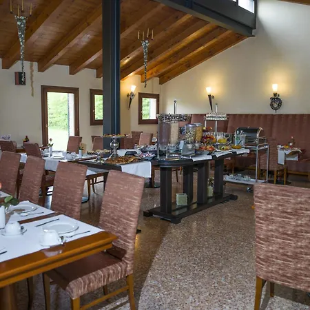 Venice Airport Hotel 4*