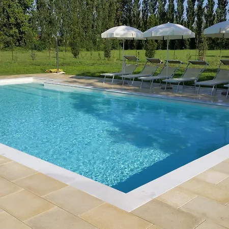Отель Venice Airport 4*
