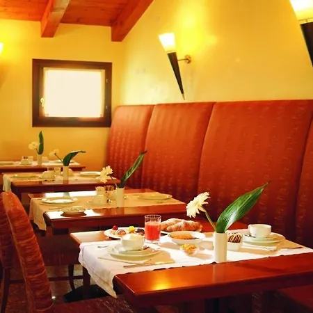 Venice Airport Hotel