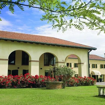 Venice Airport 4*