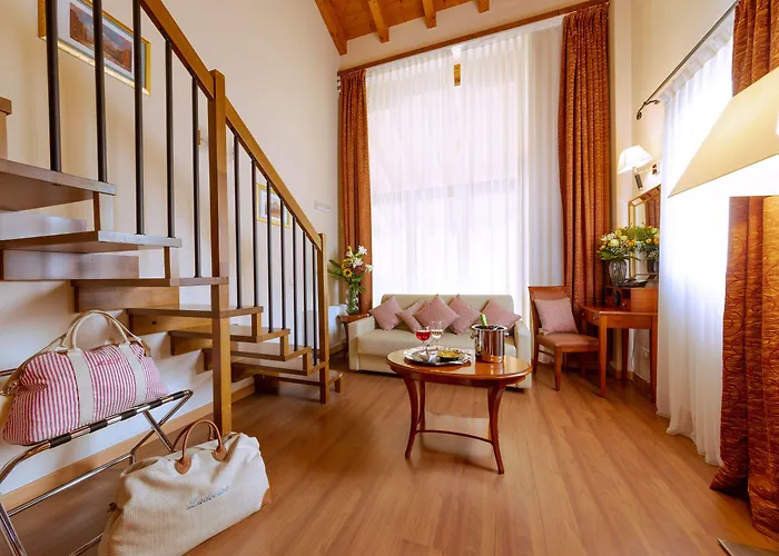 Venice Airport 4* Tessera