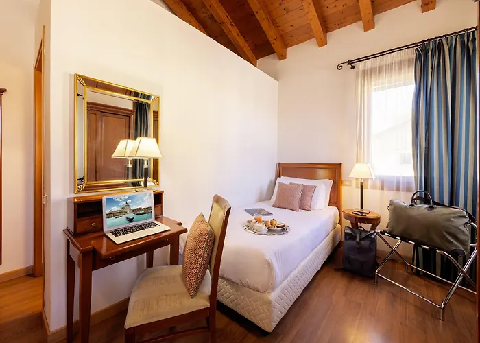 Hotel Venice Airport